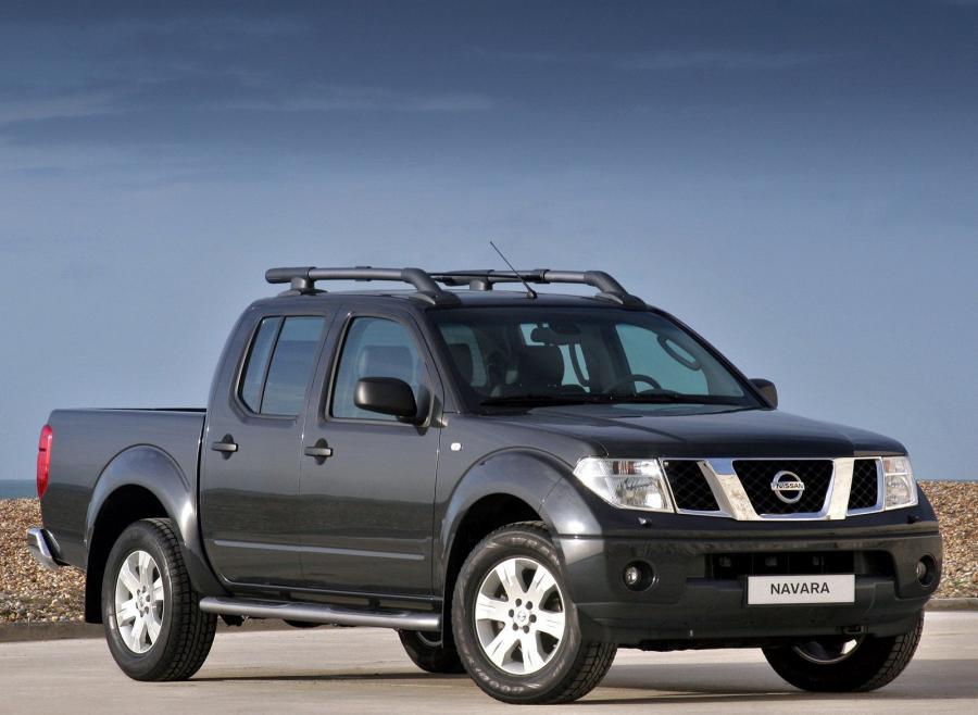  Nissan Navara Double Cab 2005 года  (фото 9 из 10)